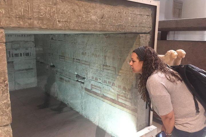 Excursão de um dia às Pirâmides de Gizé e Museu Egípcio