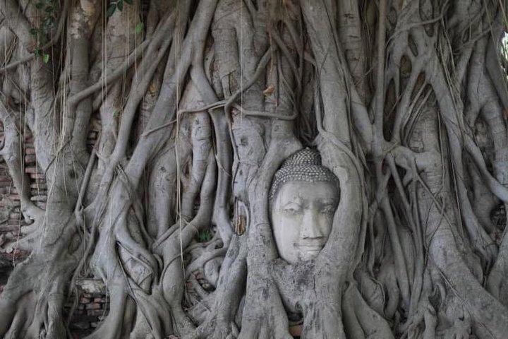 Middag Ayutthaya-erfgoedsite en rivierboottocht bij zonsondergang