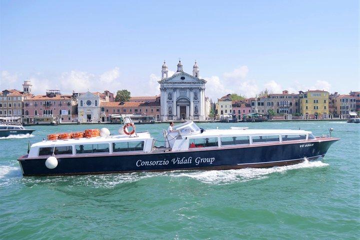Excursão de dia inteiro na Lagoa de Veneza: Visite Murano, Burano e Torcello