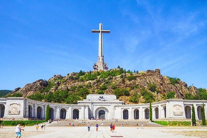 El Escorial, Tal & Segovia Tagestour ab Madrid