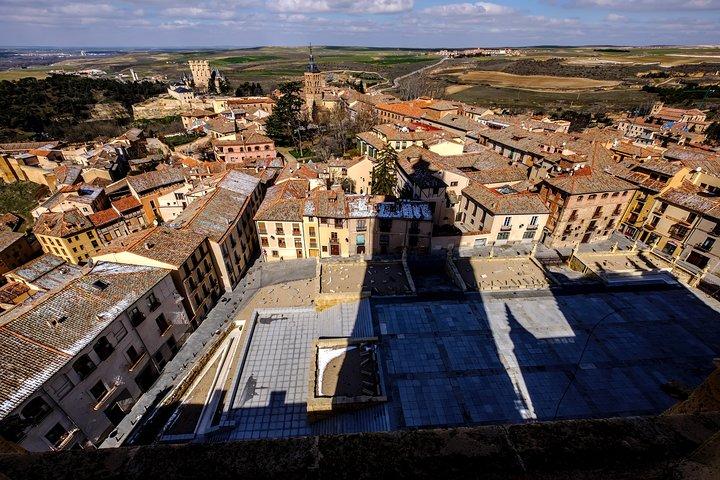 Guided Tour to Tower/Visita Guiada a la Torre