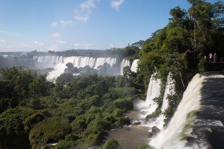 Iguazu Falls: Argentina sidotur med båttur och buffélunch