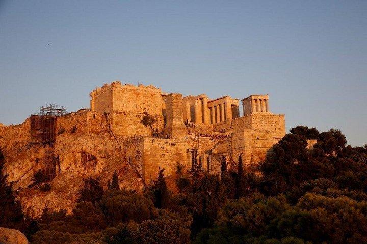The Acropolis Treasure Hunt: Licensed Guide + Interactive Puzzles