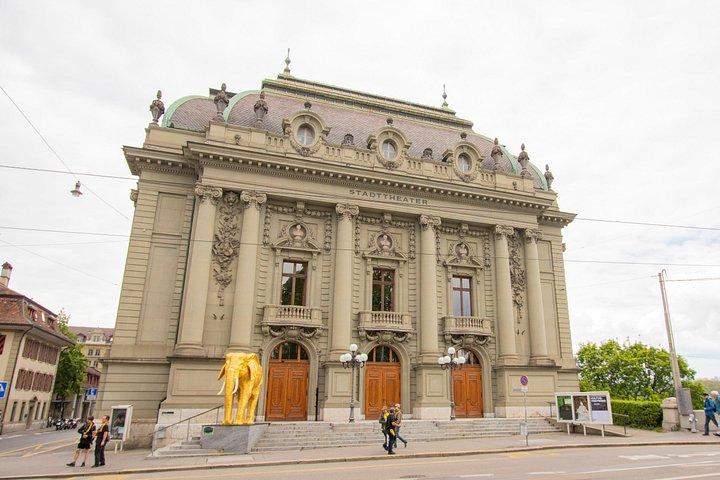 Historic Bern: Exclusive Private Tour with a Local