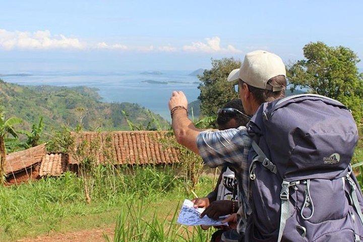 1-dages naturskønne tur gennem landsbyer og Rolling Hills i Rwanda