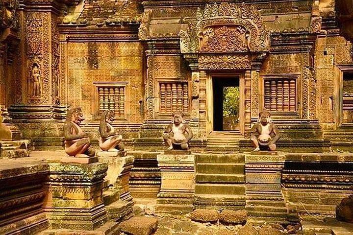 Fullday Banteay Srei ekskursion - afhent og aflevering