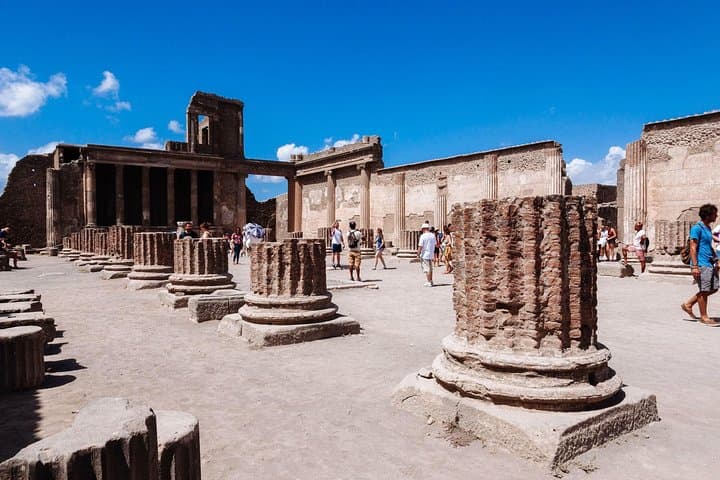 Pompeii Archaeological Private Tour from Naples