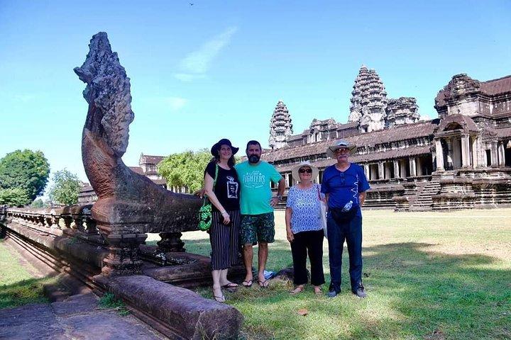 2 - Excursion d'une journée en petit groupe à Angkor Wat