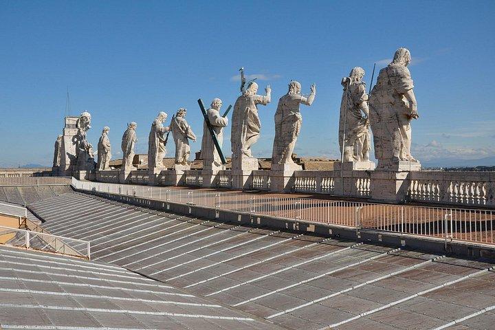 Vatican: Museums & Sistine Chapel Semi-Private Morning Tour