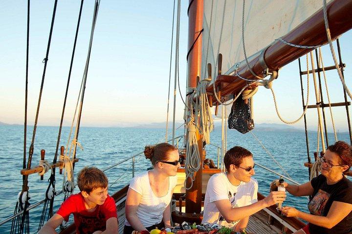 Whitsundays Sunset Sailing Cruise