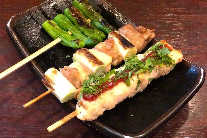 Shinjuku Golden Gai Food Tour en español