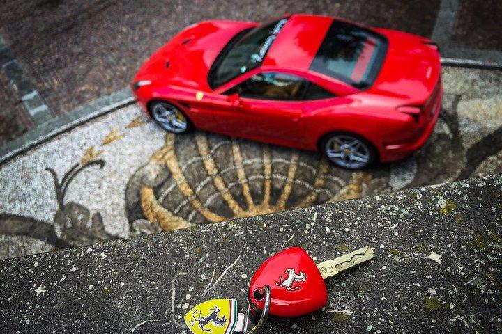 Comomeer / Bellagio-Tour in Ferrari