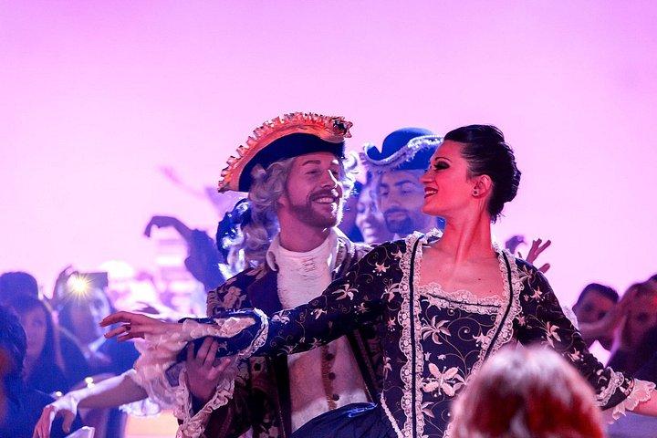 Avanspettacolo: Cabaret Dinner Show em Veneza