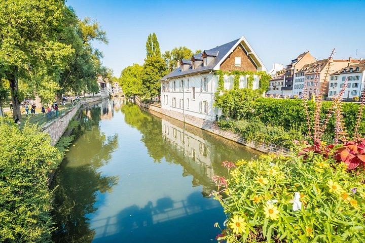 Strasbourg City Sightseeing Private Guided Tour including Cathedral Visit
