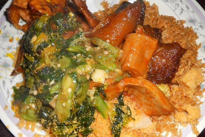 Recorre la ciudad de Kumasi como un local