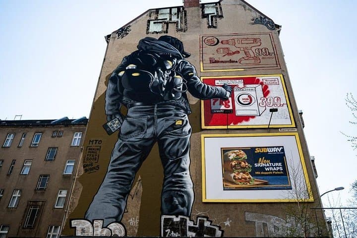 Berlin Street Art Walking Tour - Off The Grid