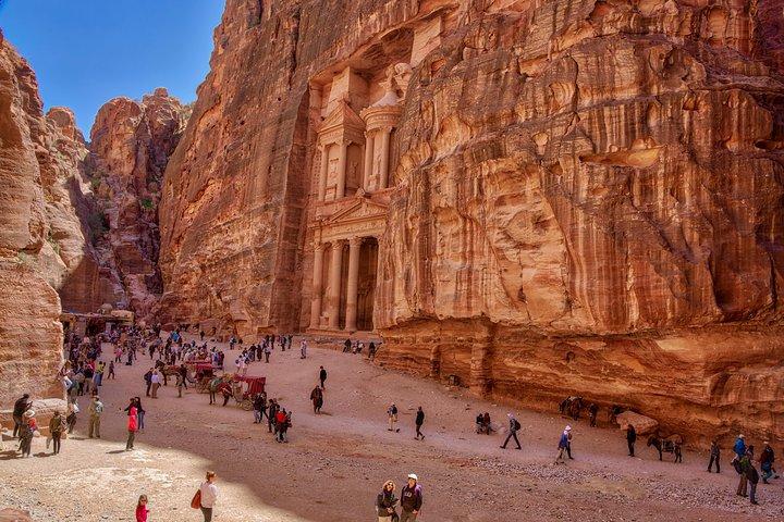Dagtour vanuit Tel Aviv naar de stad Petra
