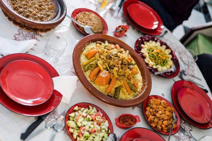 Moroccan cooking workshop with chef Dounia
