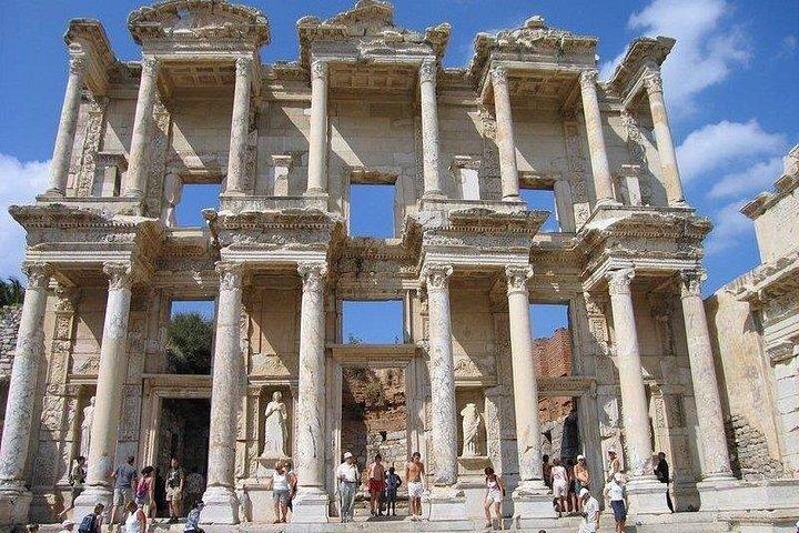 10 Days Private Turkey Tour incl. Gobeklitepe, Cappadocia, Ephesus, Istanbul