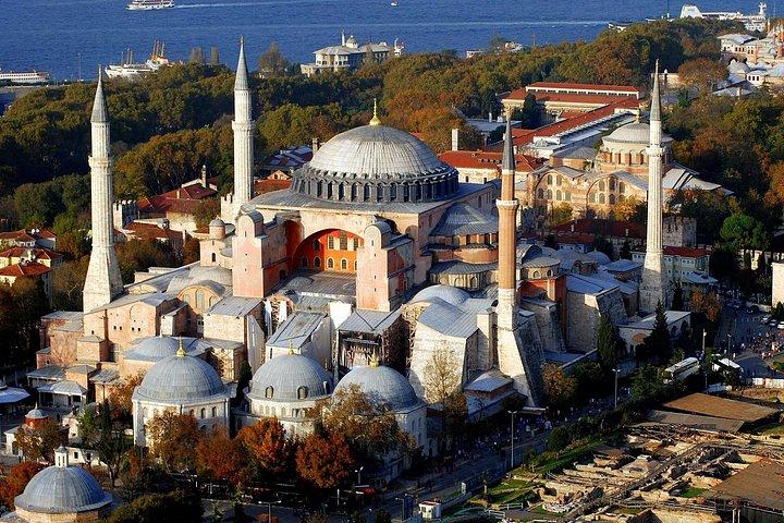 10 Days Private Turkey Tour incl. Gobeklitepe, Cappadocia, Ephesus, Istanbul