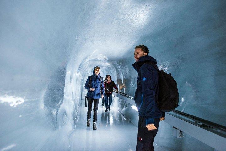 Private Tagestour nach Interlaken ab Genf