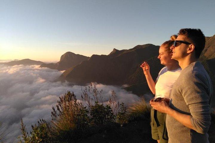 Sunrise Tour in Top Station, Munnar ( By Munnar Info)