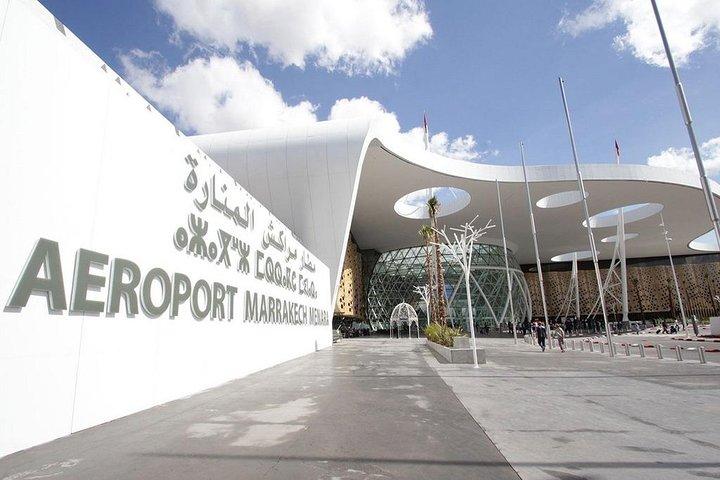 Private transfer from airport Menara Marrakech To Riad/Hotel or Opposite way