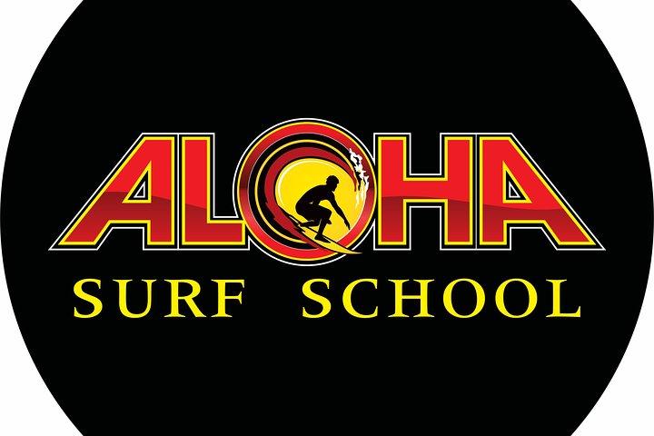 Surfez avec ALOHA SURF SCHOOL