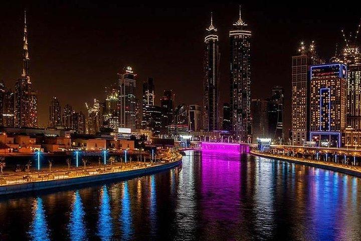 Dubai Canal Dhow Cruise Diner