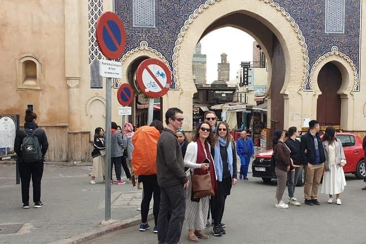 Fes Medina Tour: Blue Gate, Artisans, Tanneries & Historic Souk