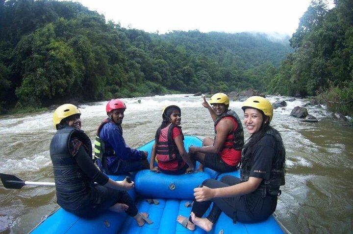 Kitulgala Wasser Rafting Tagestour von Colombo, Negombo oder Kandy
