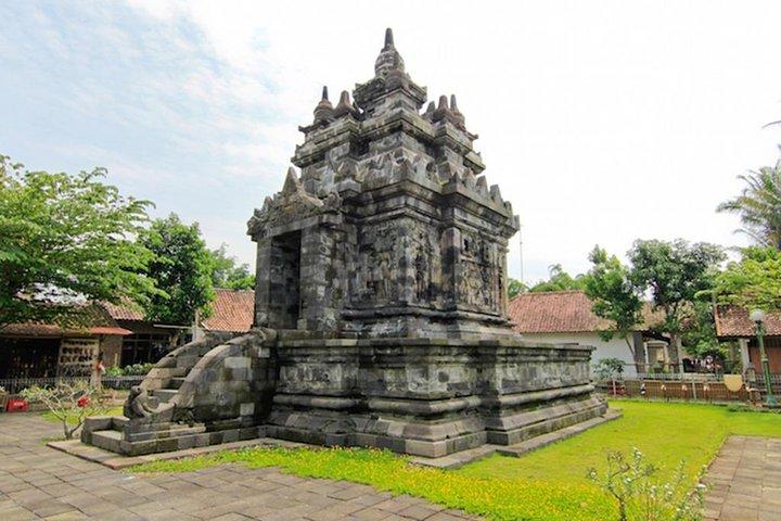 Borobudur Temple Private Tour mit deutschsprachigem Guide