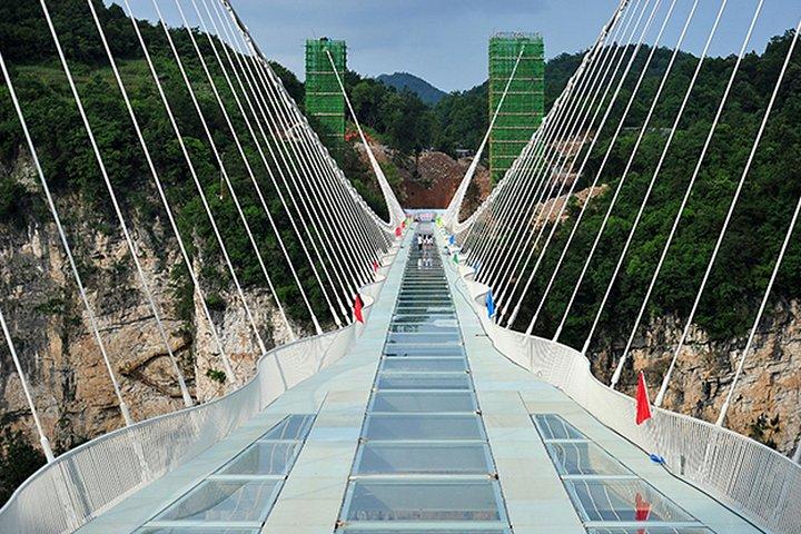 Zhangjiajie National Forest Park und Glass Bridge Adventure Trip