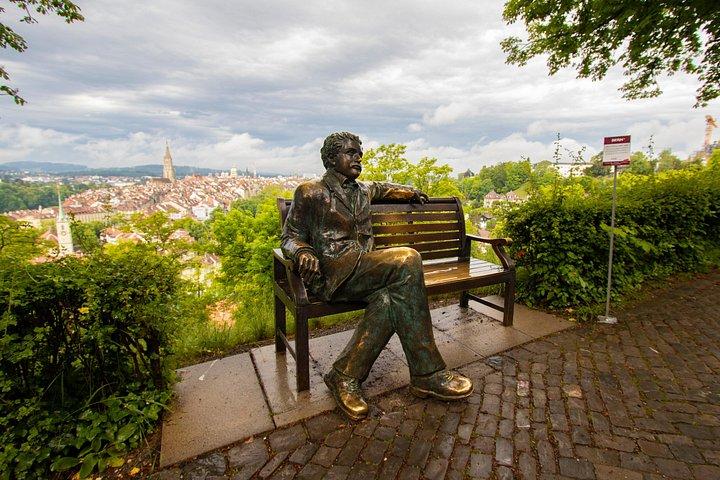 Historic Bern: Exclusive Private Tour with a Local