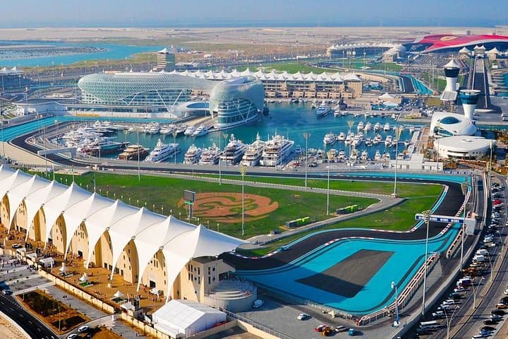 Full Day Abu Dhabi City Tour + BAPS Mandir Visit, guide transfer