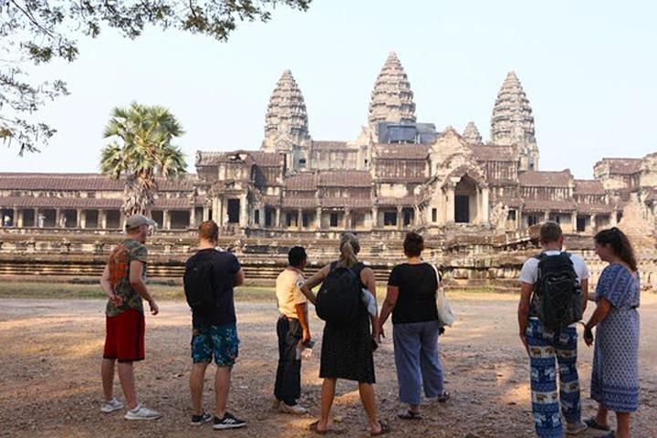 Highlight of Siem Reap Small Group Tour