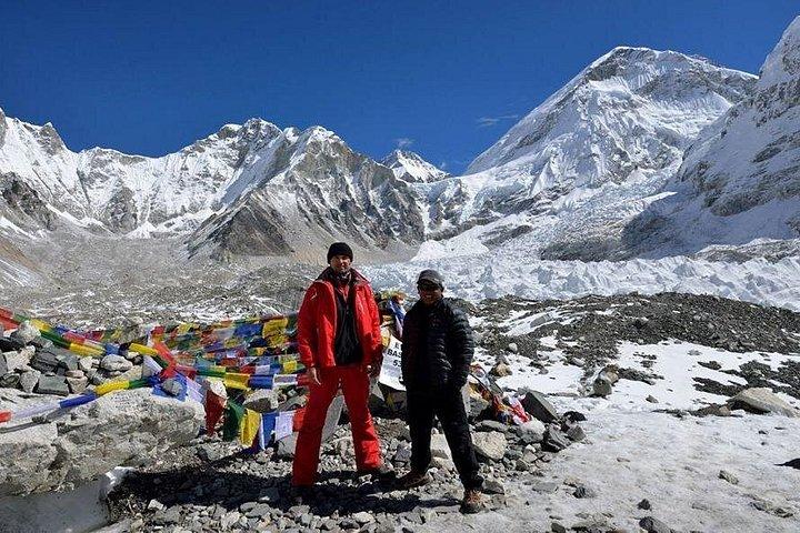 Everest Base Camp Luxury Lodge Trek - 15 Days