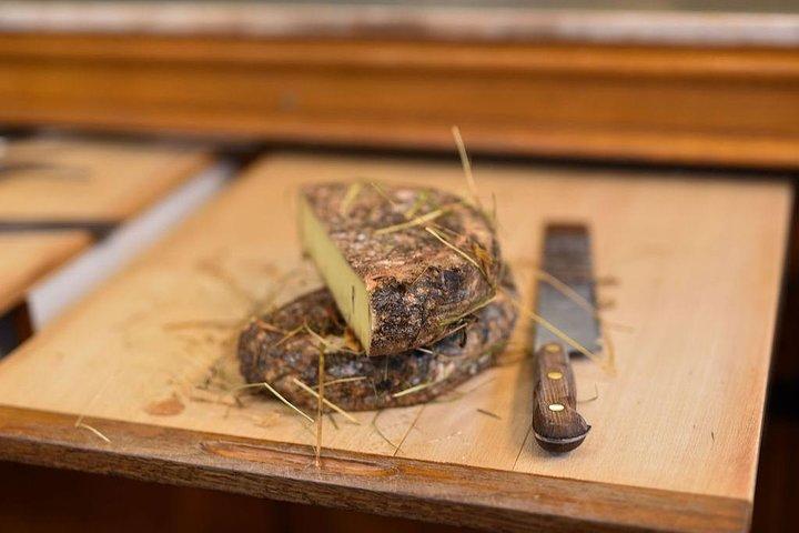 Workshop boter en kaas maken met wijn- en kaasproeverij