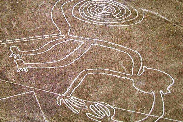 パラカスへの遠足：リマからの2D / 1N中のワカチナとナスカの地上絵
