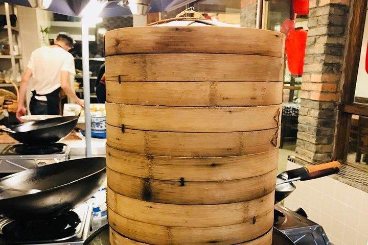 半日蒸し饅頭(バオ)料理教室 地元市場見学付き
