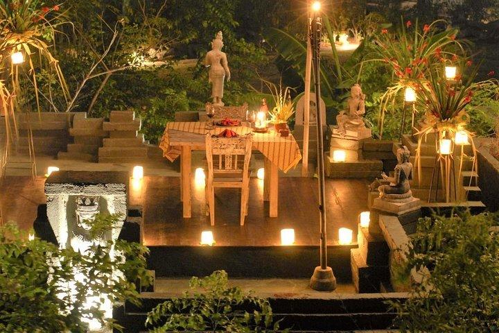 Exquisites Abendessen mit spektakulärer Aussicht im Tugu Hotel Lombok