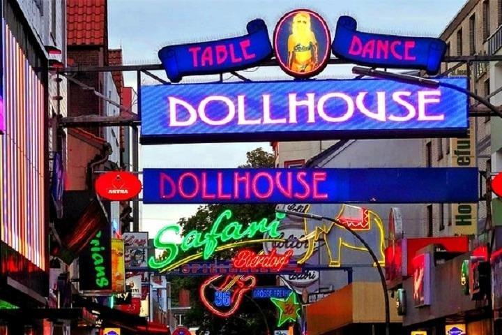 Englische Reeperbahn Tour – Hamburgs sündige Seite erleben