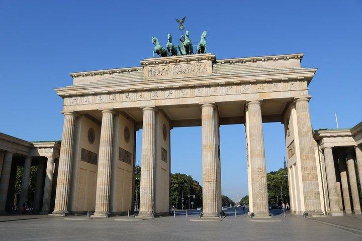 Join-in Shore Excursion: All-Highlights of Berlin