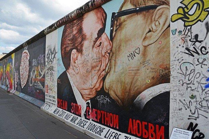 Join-in Shore Excursion: All-Highlights of Berlin