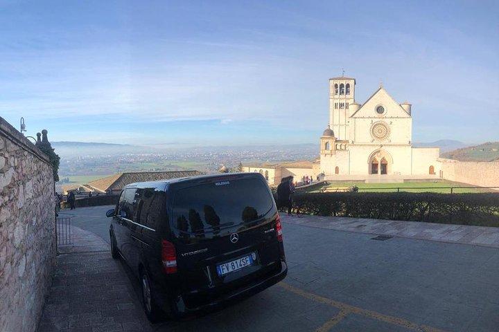 Assis e S. Excursão diurna à Basílica de São Francisco saindo de Roma