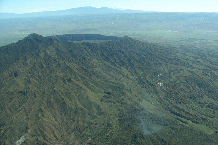 Tour de 2 días :Monte Longonot Senderismo TOUR &Hells Gate Paseo en bicicleta