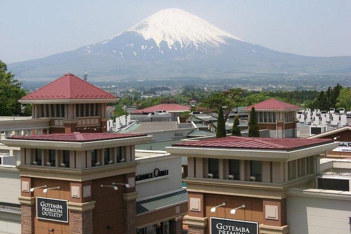 Mt Fuji Private Tour with Native Japanese Driver