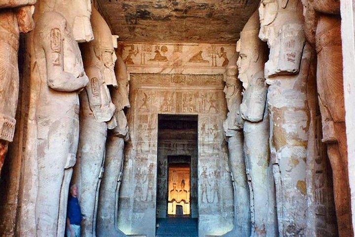 Von Luxor nach Abu Simbel – Private Tour zu den nubischen Monumenten von Abu Simbel