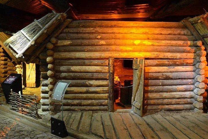 クラクフ：行列をスキップする地下博物館と旧市街のプライベートガイド付きツアー