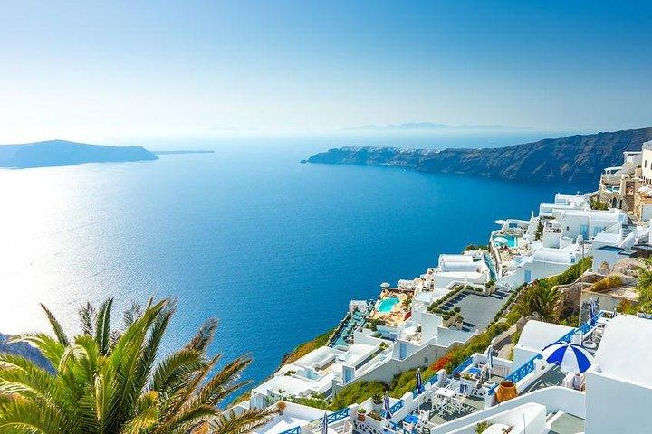 パロス島からサントリーニ島日帰りクルーズ